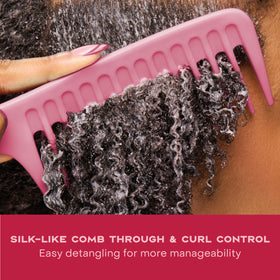 SheaMoisture bottle label highlighting clean formulation and benefits