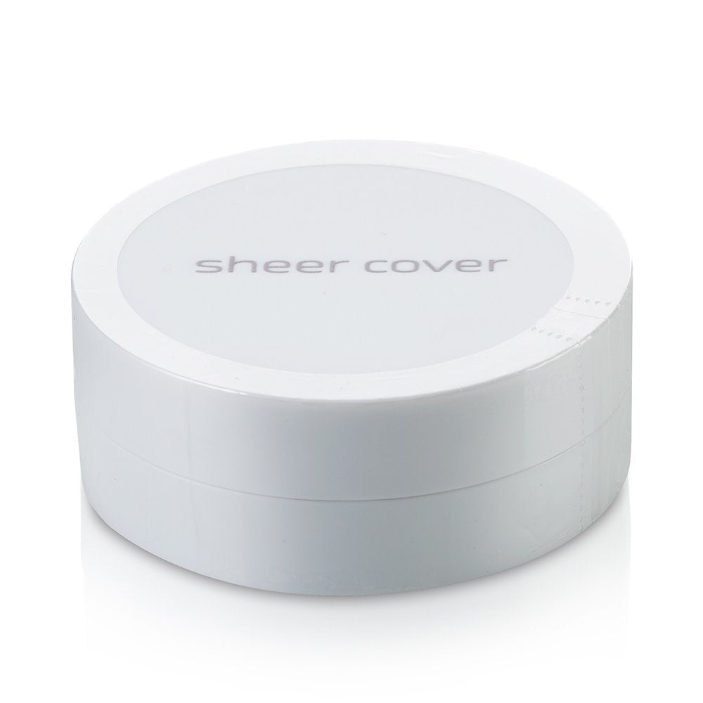 Sheer Cover mineral powder close-up showing fine texture for smooth, blendable coverage