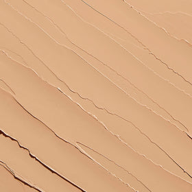 Sigma Beauty in-use application on eyelid showing crease-reducing benefit