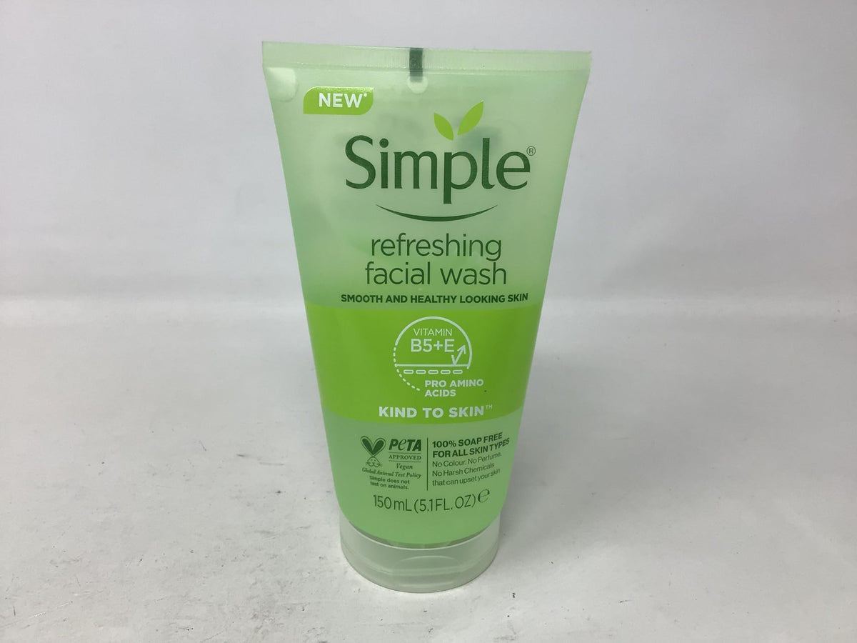 Simple gel texture on palm dispensed from tube, illustrates mild lather