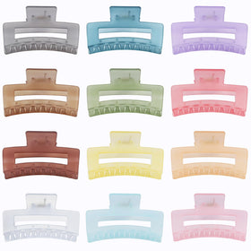 Sisiaipu close-up of matte texture and plastic plus sturdy spring for comfortable grip