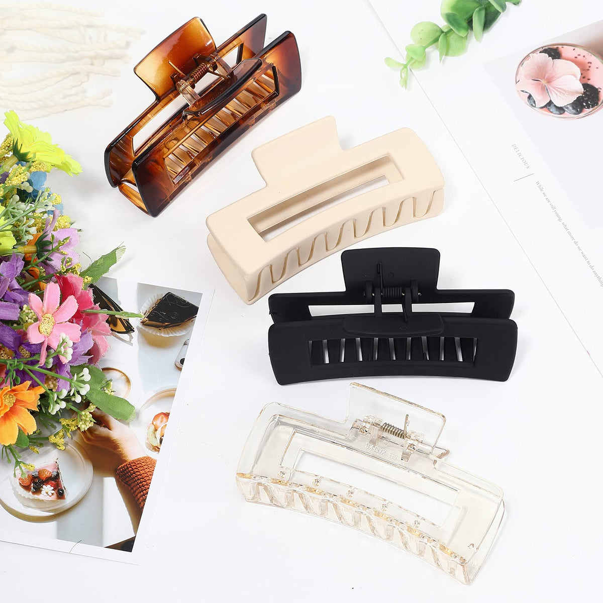 Sisiaipu clips staged in a gift box to show present-ready convenience