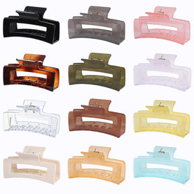 Sisiaipu clips in travel pouch showing portable storage and convenience
