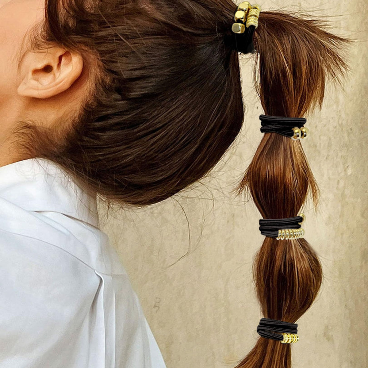 SISYOUP black hair tie securing a sleek ponytail without damage