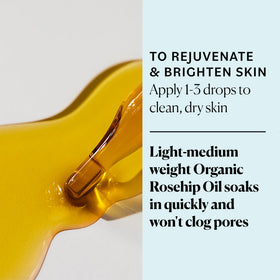 Sky Organics close-up of oil texture showing light-medium absorption and skin glow
