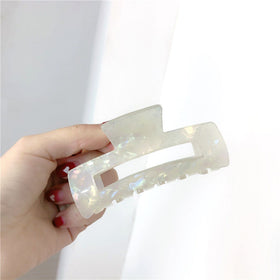 SL Sursarbelor in-use half-up style demonstrating secure hold and comfort