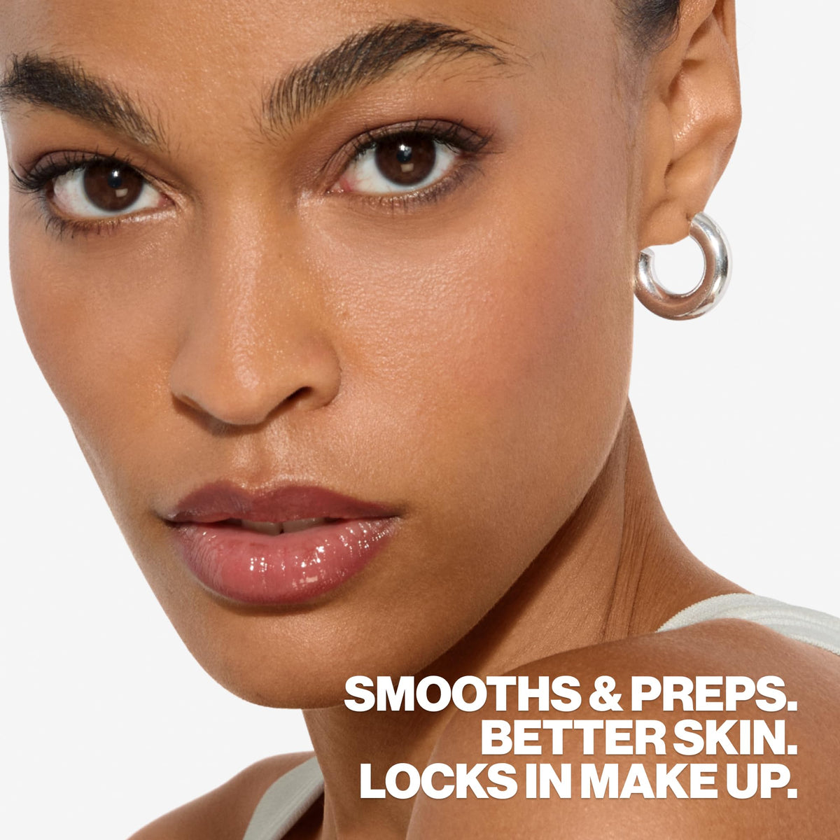 Smashbox foundation before-and-after illustrating reduced shine and longer-lasting makeup wear