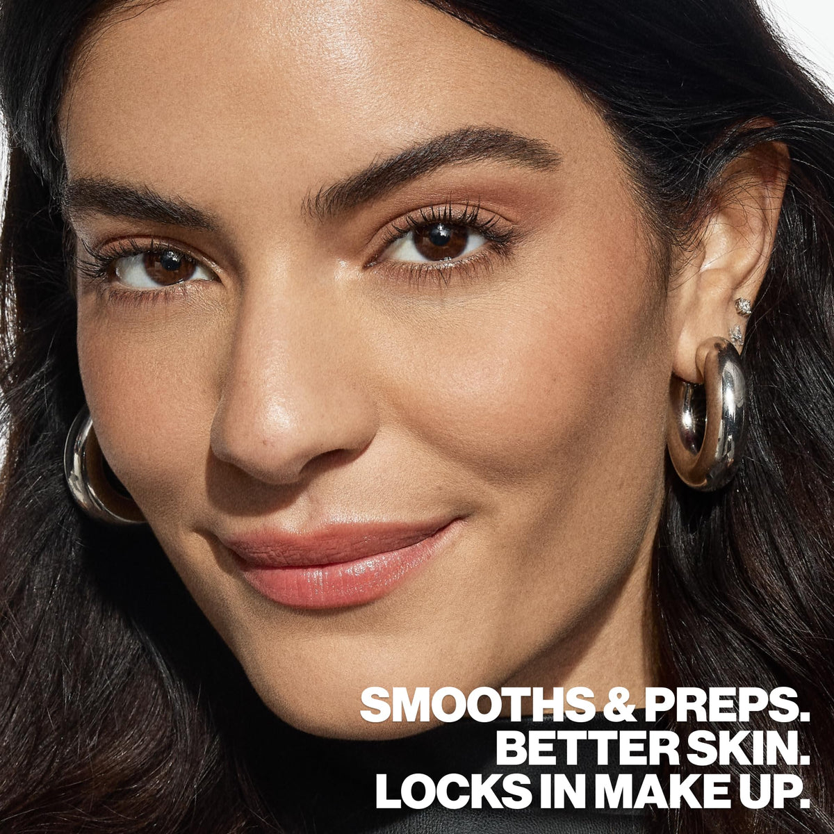 Smashbox primer used under foundation demonstrating improved application