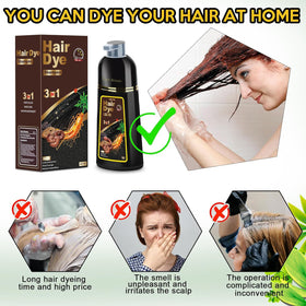 Sminktec gloved hands applying shampoo for mess-free staining protection