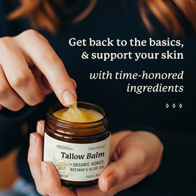 SMNutrition small scoop of balm with olive oil sheen showing spreading quality