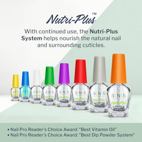 SNS Healthy Natural Nails applying top coat over dip powder for chip resistance