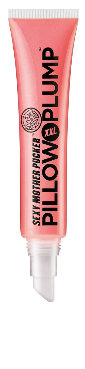 Soap & Glory wand applicator close-up with gloss on doe-foot for precise application benefit