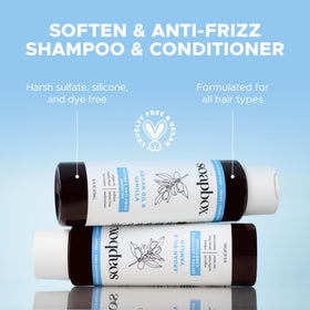 Soapbox conditioner on hair showing detangling and frizz control