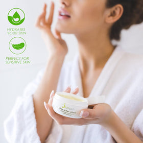 soapeauty melted in hands demonstrating easy absorption and instant hydration