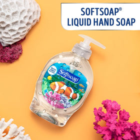 Softsoap aquarium bottle label detail highlighting recyclable packaging information