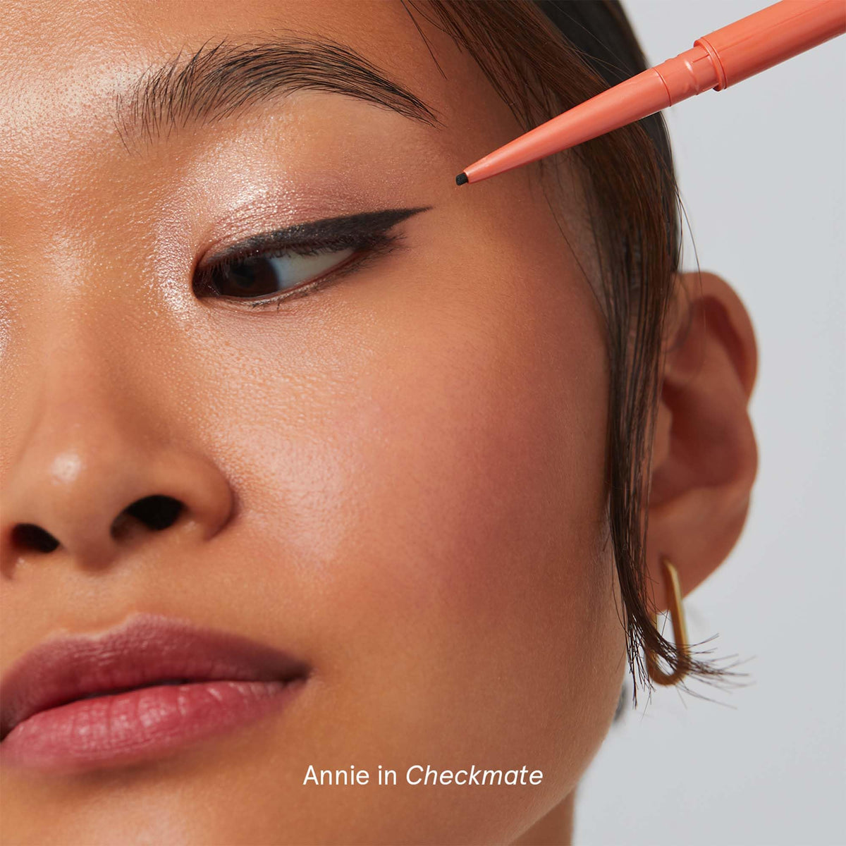 SOSHE Checkmate gel texture swiped on arm highlighting smooth application and intense pigment