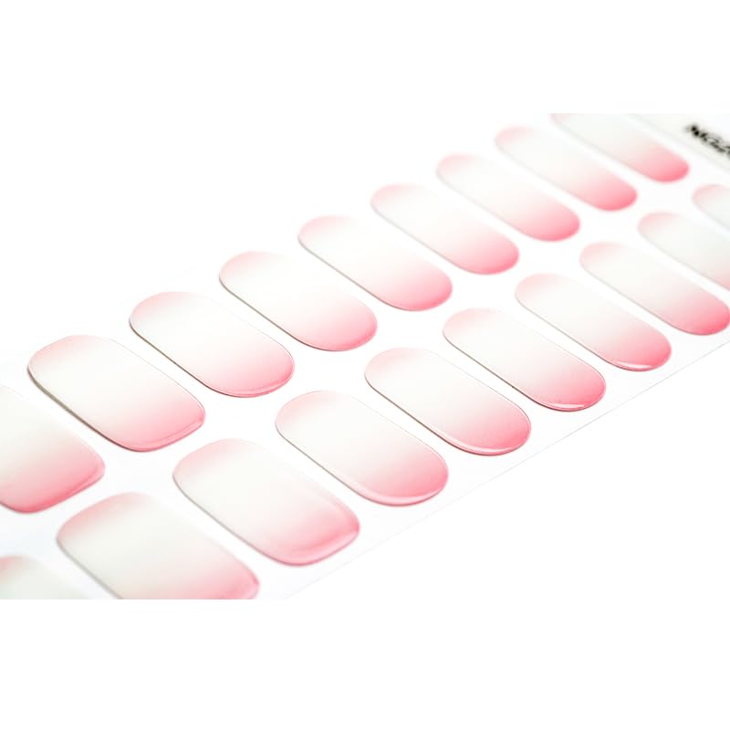SPLOCUDU cured strips under UV lamp with high gloss finish for durable salon look