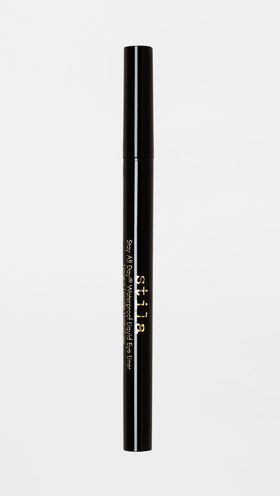 stila application demonstration creating a sharp wing for defined eyes