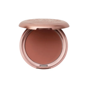 stila compact front view showing sleek packaging and shade for perfect portability