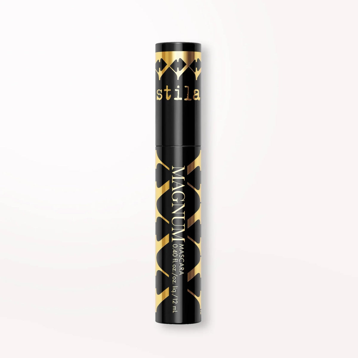 stila Magnum XXX wand close-up highlighting blossom-shaped brush for even coating