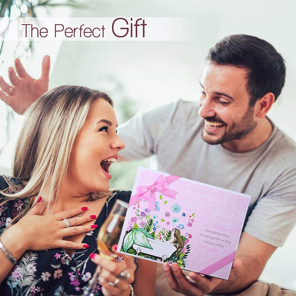STNTUS INNOVATIONS gift set arranged on tray highlighting varied shapes and gifting appeal
