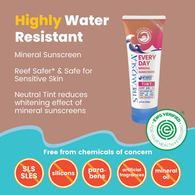 STREAM 2 SEA cream texture close-up showing smooth blendability benefit