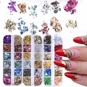 STZPRONAIL finished mirrored gold manicure demonstrating luxe reflective effect