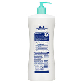 Child using Suave Kids in bathtub highlighting tear free fun and safe splash play