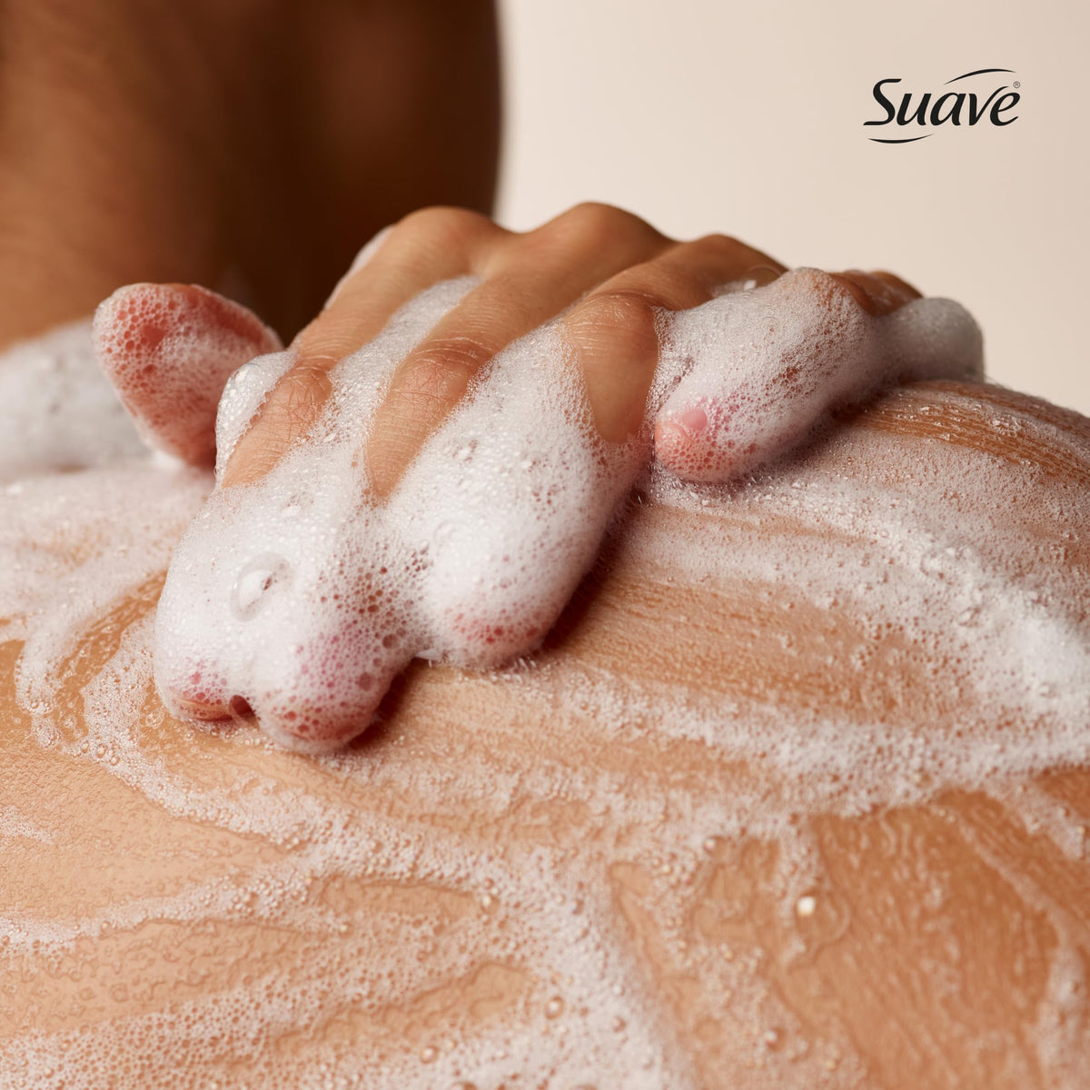 suave bottle label detail showing glycerin and vitamin E benefits
