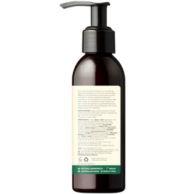 Sukin foaming texture close-up showing airy foam for gentle cleansing benefit