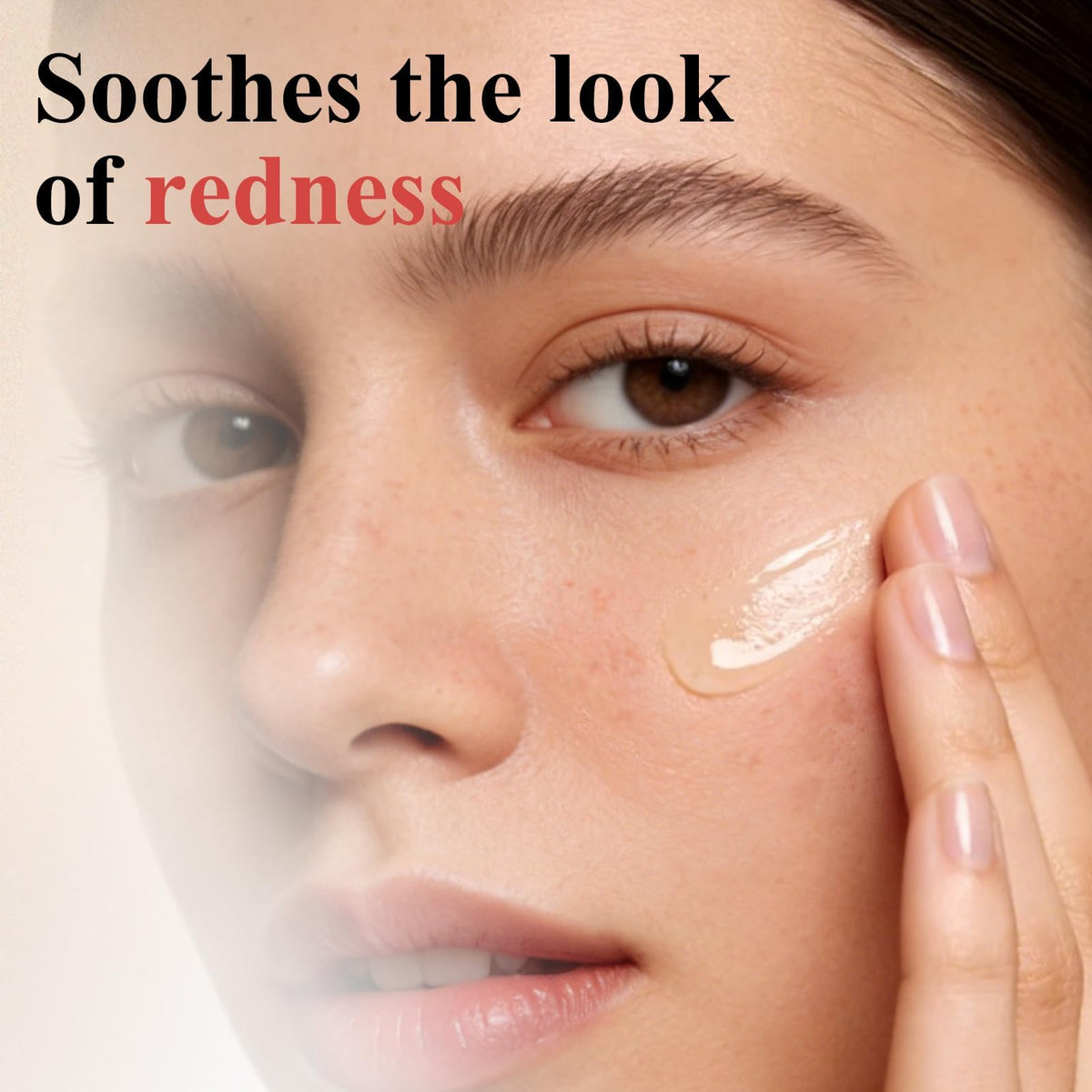 Sumax centella leaf close-up highlighting natural soothing ingredient
