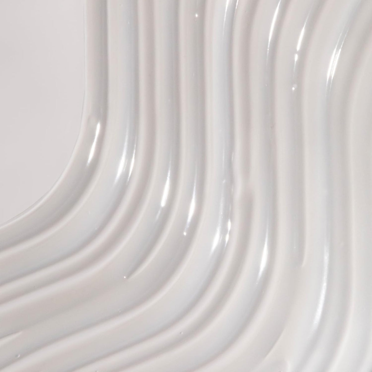 Summer Fridays close-up of serum texture highlighting lightweight hydrating formula