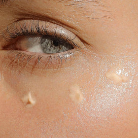 Summer Fridays ingredient close-up showing vitamin C and peptide focus