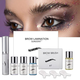 SUNSENT model wearing laminated brows for polished everyday look