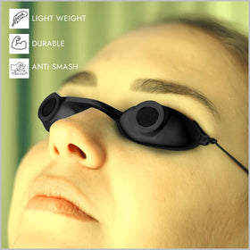 Super Sunnies flexible shield detail showing bendable material for contouring