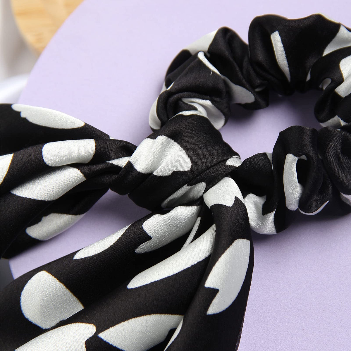 SUSULU on-wrist styling as a fashion cuff and easy carry option