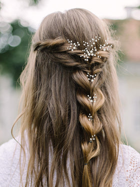 SWEETV front view of seven-piece bridal hair pins showing package and contents for easy selection