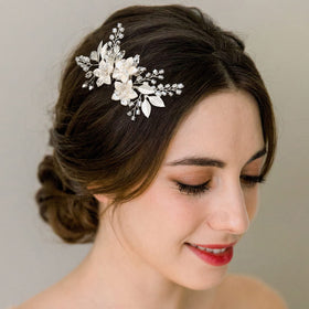 SWEETV crystal cluster texture emphasizing luminous accents and shine