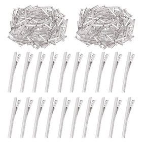 Swpeet front view of 200 metal alligator clips showing package and quantity benefit