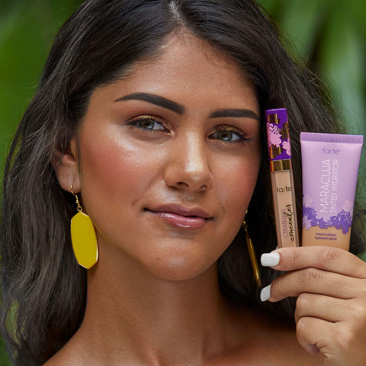 tarte close-up label displaying vegan and ingredient callouts for transparency