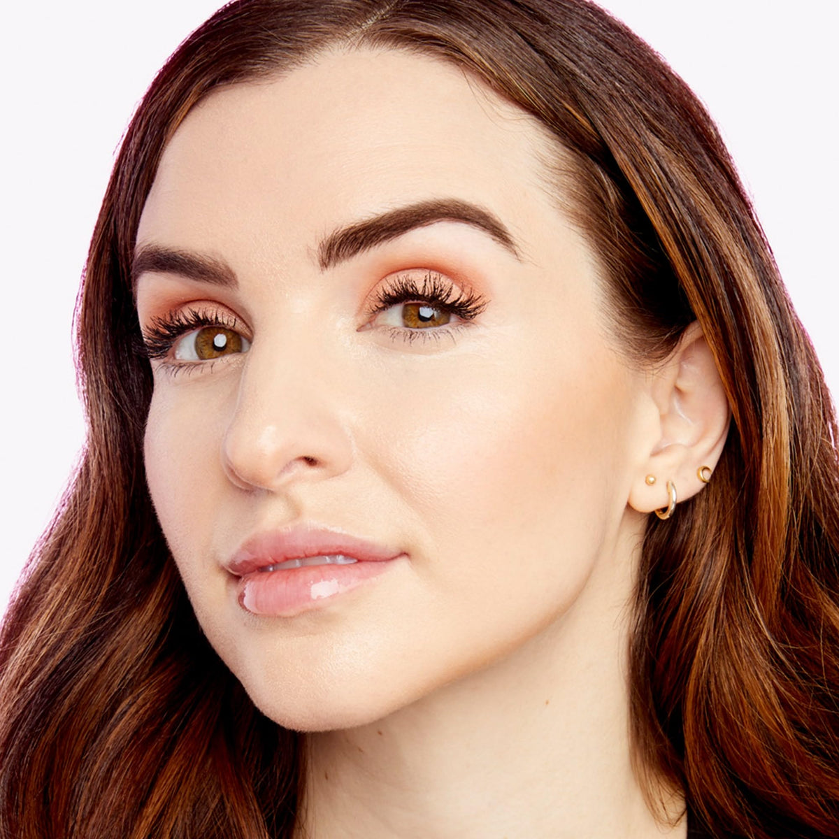 tarte dispenser pumping tinted moisturizer for easy, mess-free application