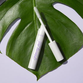 tarte white-tinted primer texture swirl highlighting buildable, conditioning formula for fuller look