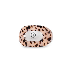 TELETIES front view blonde tortoise clip showing shape and finish, offers stylish hold