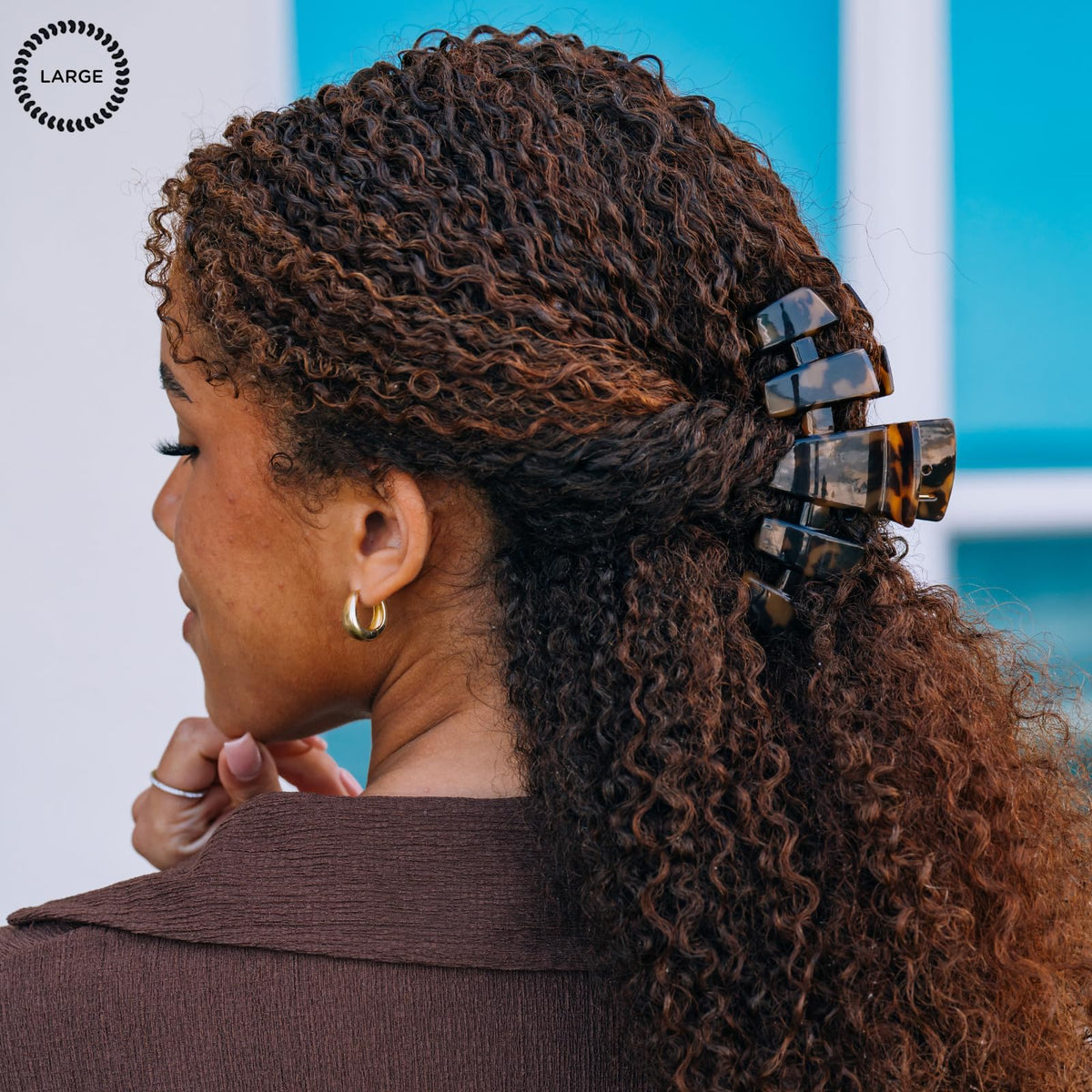 Teleties in hair demo holding thick hair comfortably for all-day wear