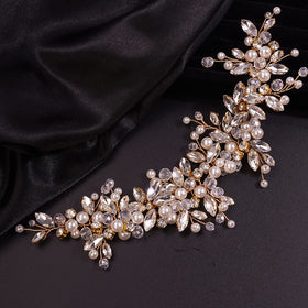 Teyglen headband worn by model demonstrating bridal styling and polished look