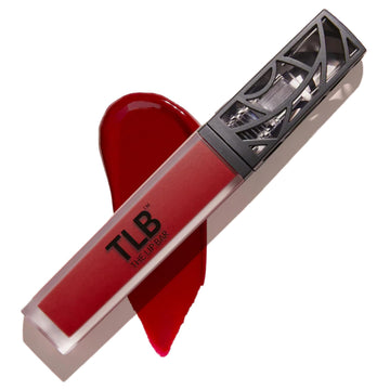 The Lip Bar front tube of Bawse Lady showing bold color and portability