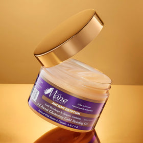 The Mane Choice applying gel to twists to define and reduce breakage