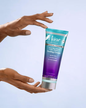 The Mane Choice ingredient label highlighting moringa and biotin benefit