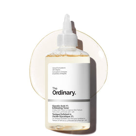 The Ordinary bottle front packaging showing clear toner and label, highlighting brand clarity
