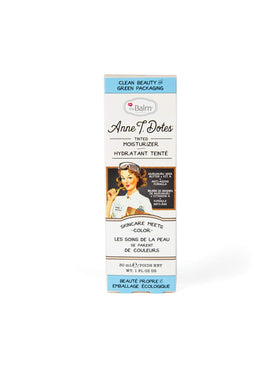theBalm anne t. dotes texture swatch highlighting blendable, lightweight finish